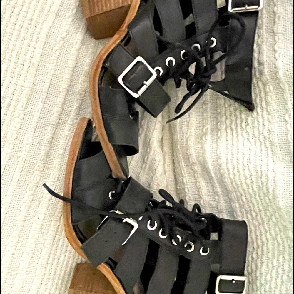 Black Steve Madden Gladiator heels